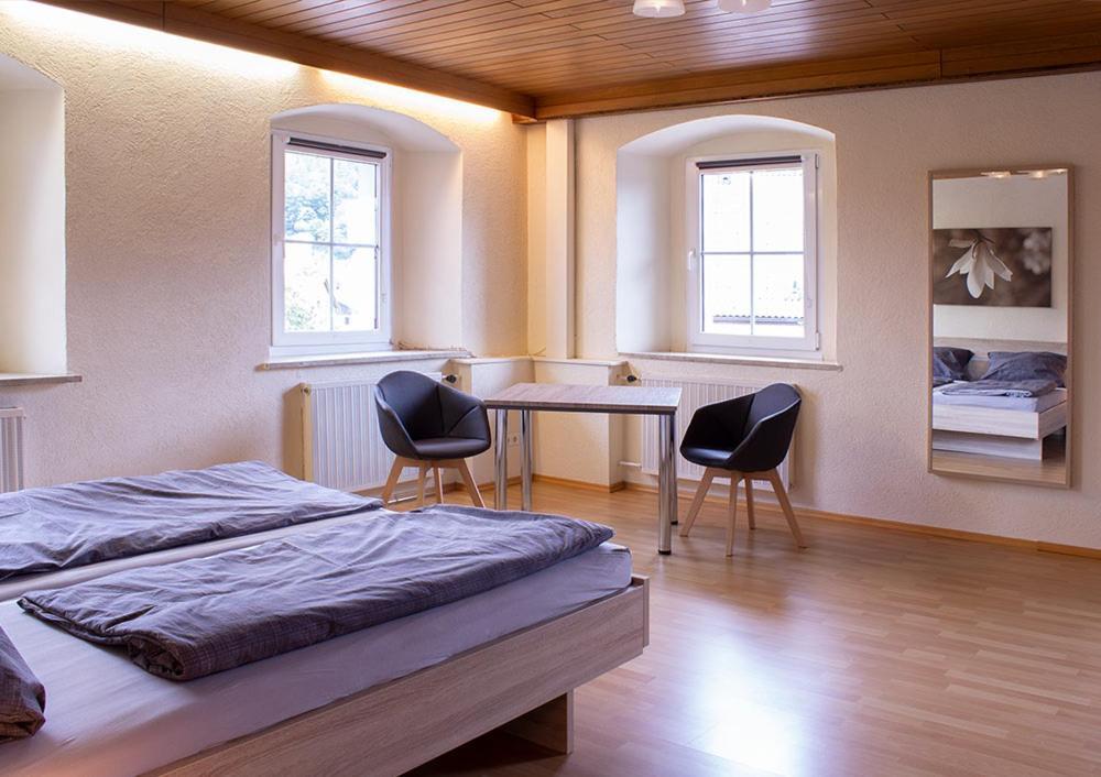 Schoene Ferienwohnung Mit Grosser Terrasse. Schmidmuhlen Luaran gambar
